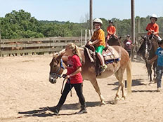 Excursions and Special Events - Giant City Stables & Horse back riding